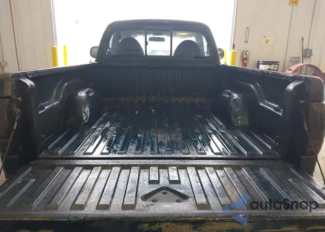 1999 Dodge Dakota Slt/Sport z USA, uszkodzony, nr VIN 1B7FL26X5XS174484